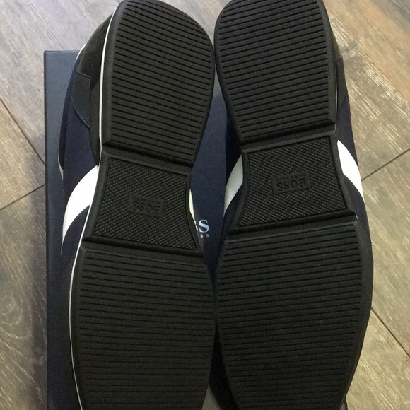 Mens Hugo Boss slip on shoes - Picture 7 of 9